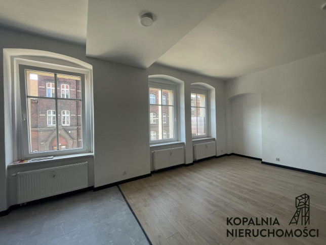 Mieszkanie Sprzedaż  Szopienice 1
